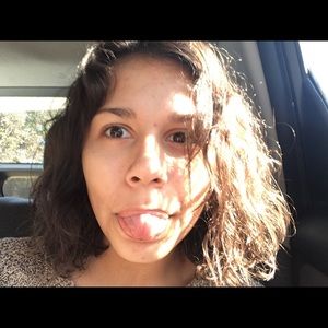 Meet your Posher, Angelina